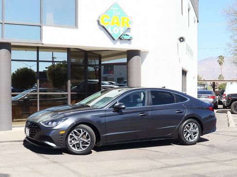 Used 2021 Hyundai Sonata SEL w/ Cargo Package image 4