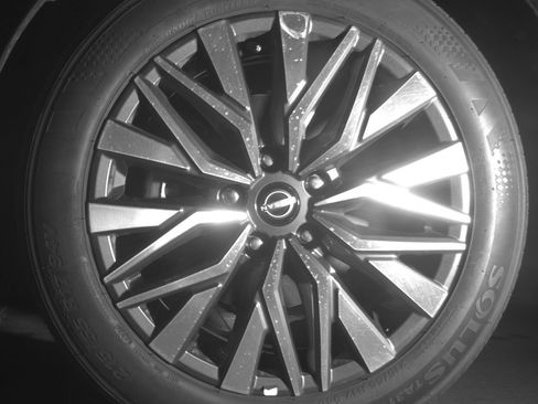 Used 2025 Nissan Altima 2.5 SV image 12