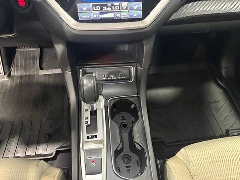 Used 2023 Subaru Ascent Premium w/ Convenience Package AWD/4WD image 21