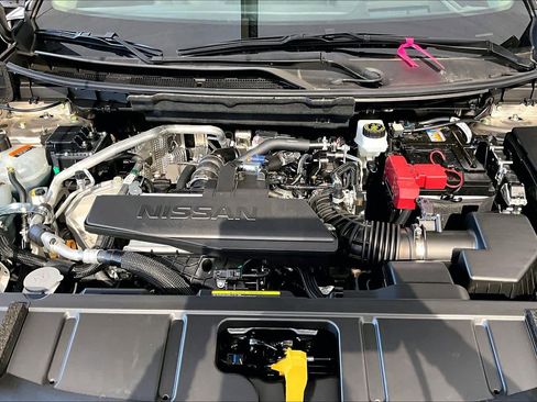 New 2026 Nissan Rogue Platinum image 16