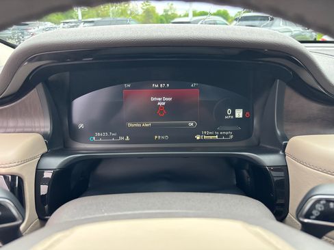 Certified 2024 Lincoln Aviator Reserve w/ Equipment Group 201A AWD/4WD image 15