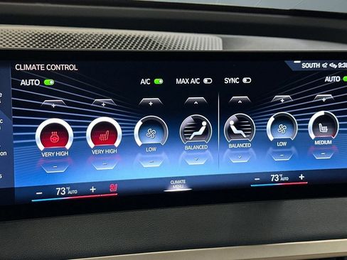 Used 2023 BMW iX xDrive50 w/ Sport Package image 26