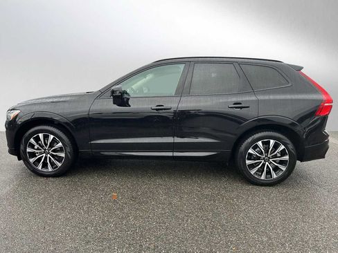 Used 2025 Volvo XC60 B5 Core w/ Protection Package Premier image 6