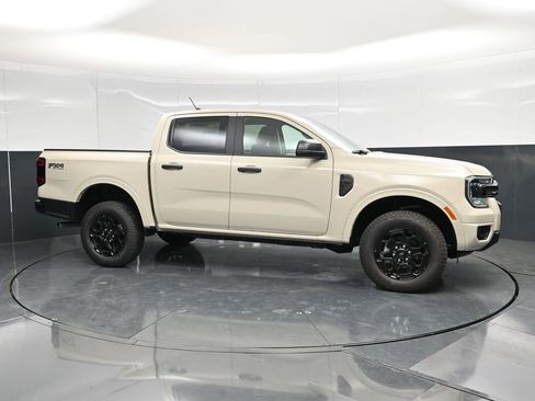 New 2025 Ford Ranger XLT w/ Equipment Group 301A High AWD/4WD image 3