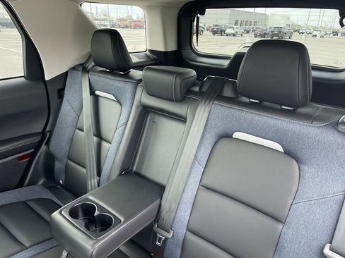 Used 2025 Ford Bronco Sport Outer Banks w/ Outer Banks Tech Package+ image 29