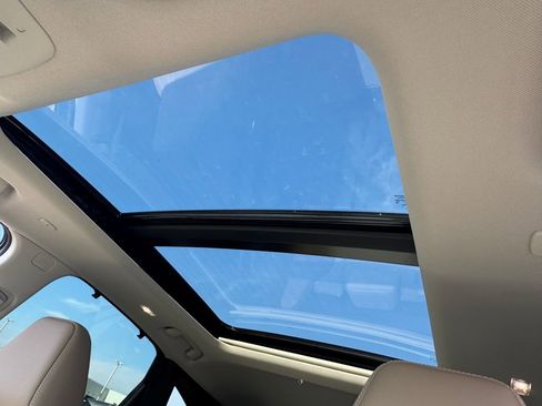 New 2026 Nissan Murano Platinum w/ Cargo Package image 17