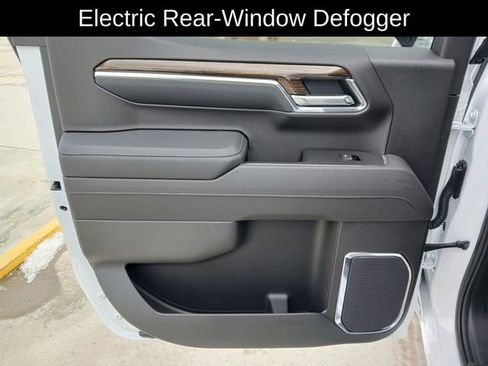 New 2026 GMC Sierra 1500 SLE w/ Preferred Package image 14