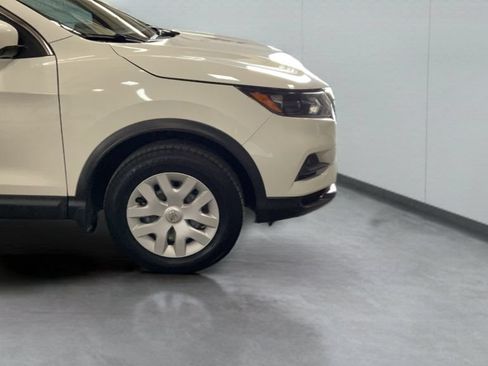 Used 2020 Nissan Rogue Sport S FWD image 54