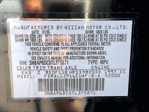 New 2026 Nissan Kicks SR image 14