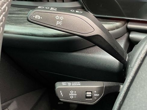 New 2025 Audi Q5 2.0T Premium Plus image 38