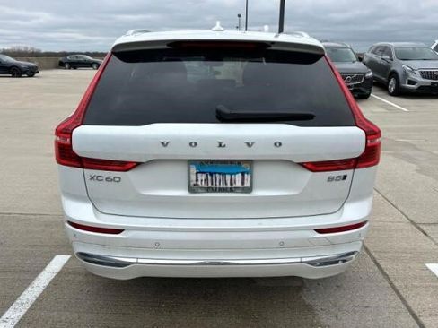 Used 2023 Volvo XC60 B5 Plus w/ Climate Package image 3