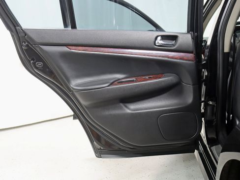 Used 2012 INFINITI G37 x Sedan w/ Premium Pkg AWD/4WD image 31