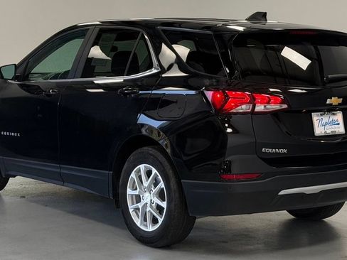 Used 2022 Chevrolet Equinox LT FWD image 4