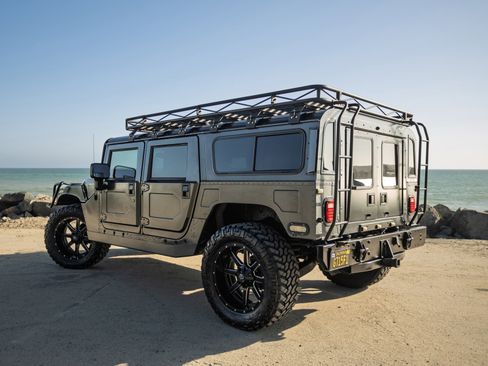 Used 1998 HUMMER H1 4-Door Wagon image 10
