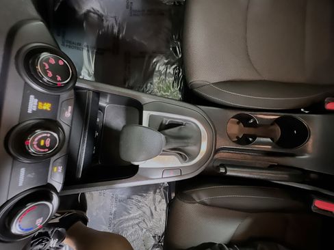 Used 2024 Kia Forte LXS image 24