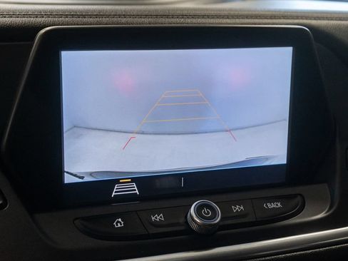 Used 2019 Chevrolet Blazer LT FWD image 18