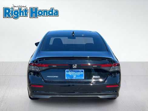 Used 2024 Honda Accord Sport image 10