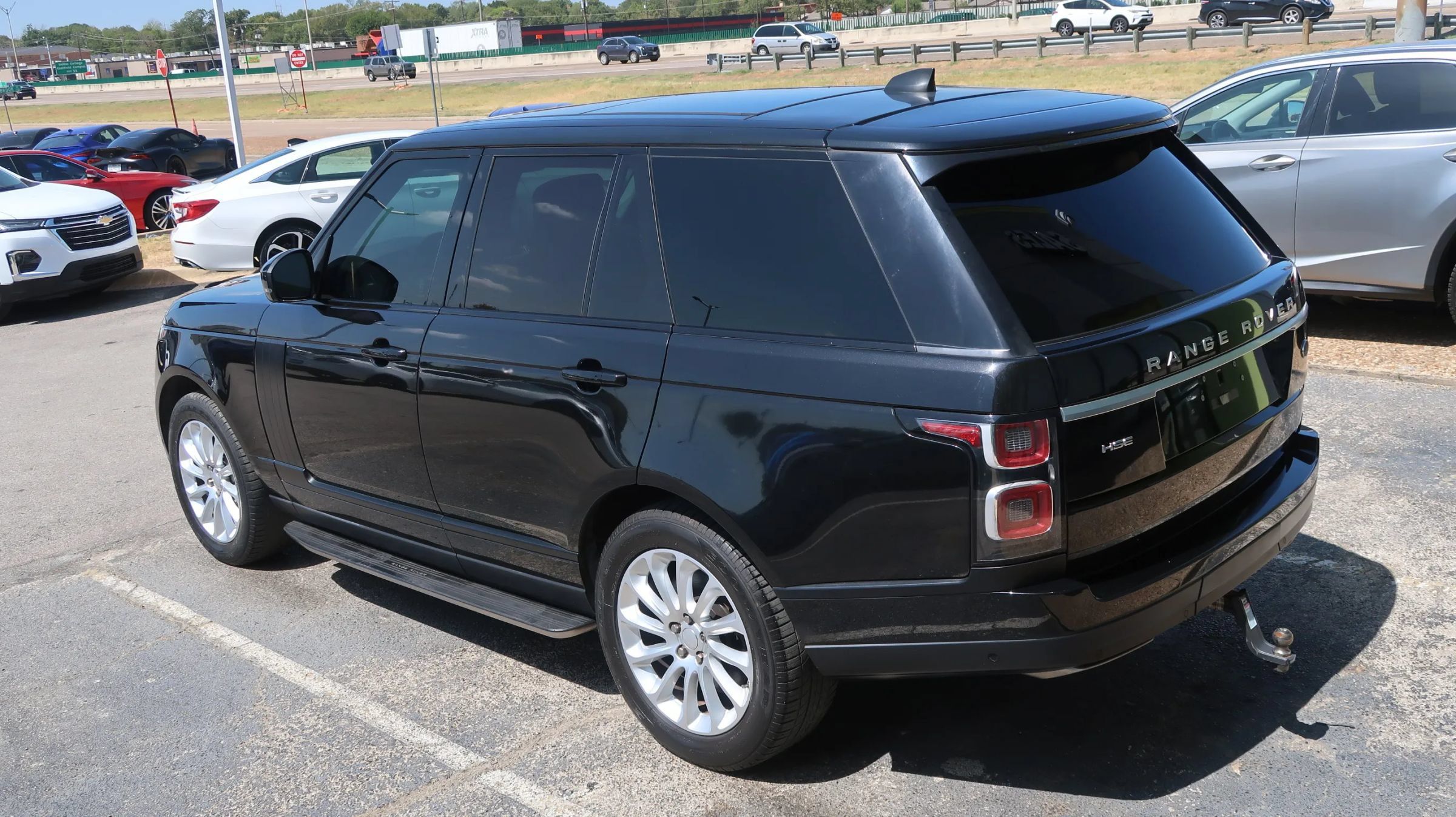 Used 2018 Land Rover Range Rover HSE AWD/4WD image 13