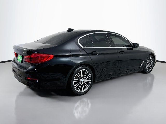 Used 2019 BMW 530i xDrive AWD/4WD image 10