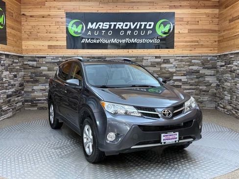 Used 2013 Toyota RAV4 XLE AWD/4WD image 2