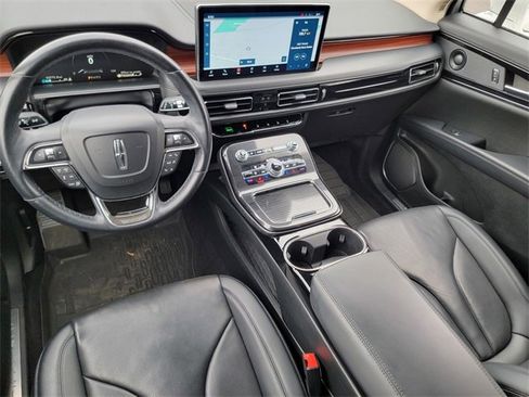 Certified 2022 Lincoln Nautilus Reserve w/ Equipment Group 201A image 38