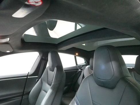 Used 2016 Tesla Model S 70D AWD/4WD image 23