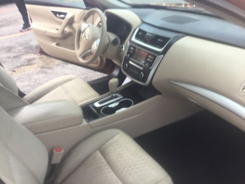 Used 2016 Nissan Altima 2.5 S w/ Power Driver Seat Package image 14