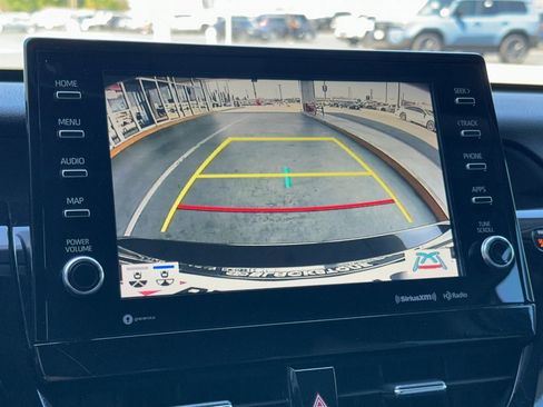 Used 2022 Toyota Camry XSE FWD image 18