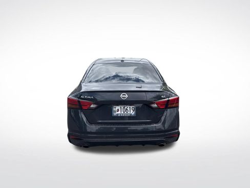 Used 2020 Nissan Altima 2.5 SL FWD image 6