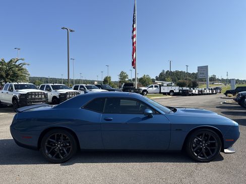 Used 2023 Dodge Challenger R/T w/ Plus Package RWD image 8