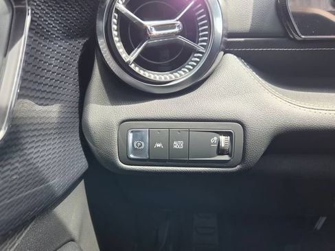 Used 2024 Chevrolet Blazer EV LT AWD/4WD image 40