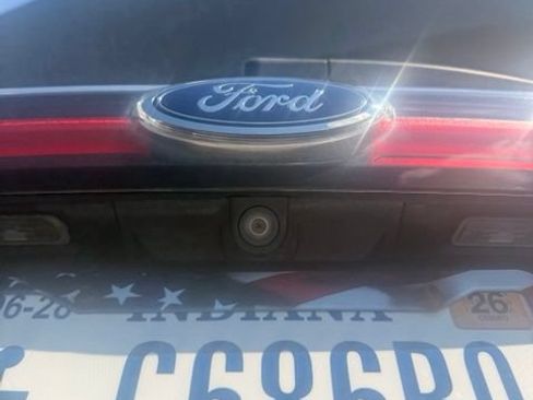 Used 2016 Ford Edge Titanium w/ Equipment Group 301A AWD/4WD image 7