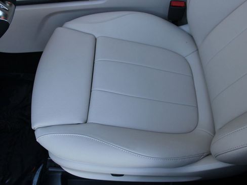 New 2026 Mercedes-Benz GLA 250 4MATIC image 14