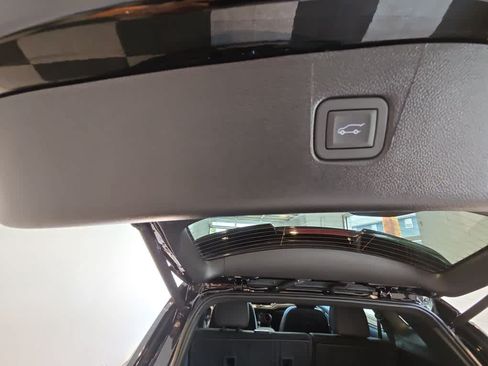 Used 2025 Chevrolet Blazer RS w/ Driver Confidence II Package AWD/4WD image 10