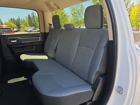 Used 2019 RAM 3500 Big Horn AWD/4WD image 21
