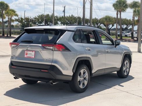 Certified 2025 Toyota RAV4 XLE w/ Convenience Package image 5