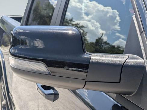 New 2026 RAM 1500 Laramie w/ Laramie Preferred Package AWD/4WD image 10