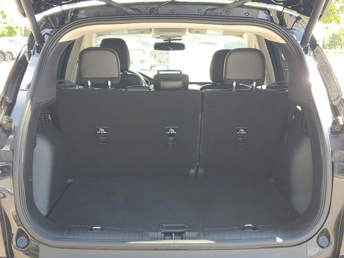 Used 2020 Ford Escape Titanium AWD/4WD image 24