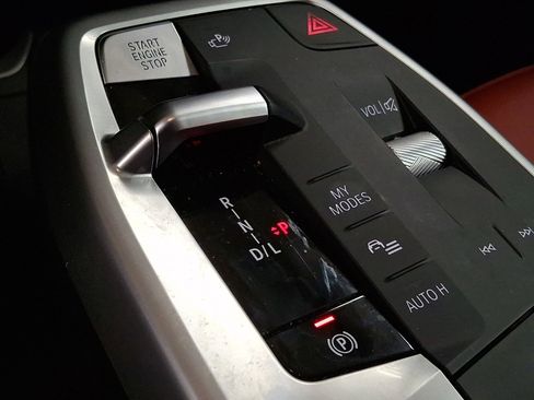 Used 2025 BMW X1 xDrive28i w/ Technology Package AWD/4WD image 12