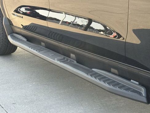 New 2026 Chevrolet Silverado EV Trail Boss w/ Premium Package image 9