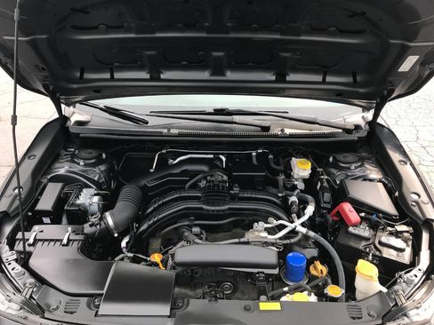 Used 2019 Subaru Impreza 2.0i image 8