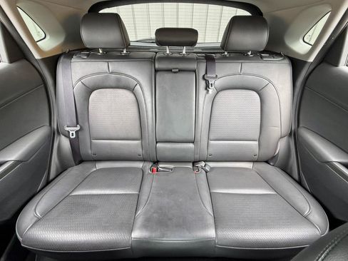 Used 2021 Hyundai Kona Limited FWD image 14