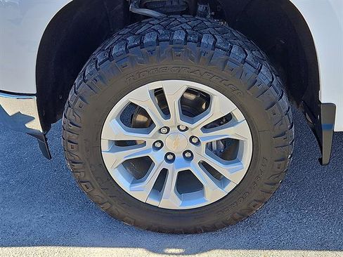 Used 2022 Chevrolet Silverado 1500 LTZ w/ Technology Package image 10