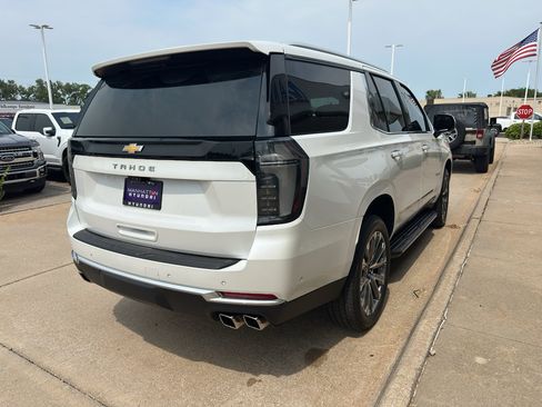 Used 2025 Chevrolet Tahoe High Country w/ Sun And Tow Package AWD/4WD image 11