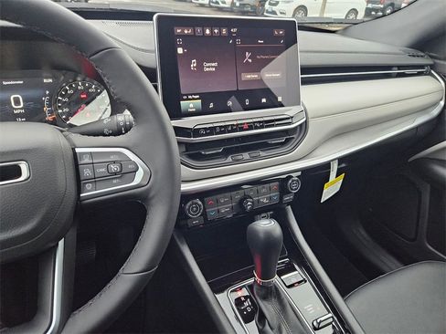 Certified 2026 Jeep Compass Limited image 19