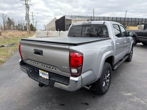 Used 2021 Toyota Tacoma SR5 image 8