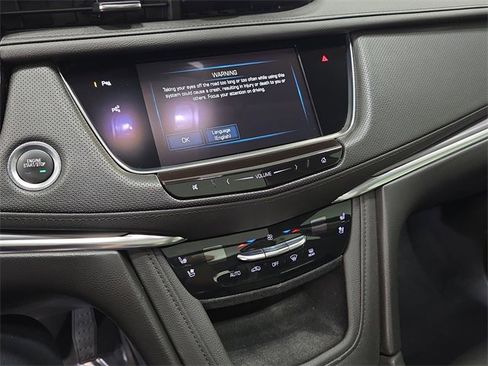 Used 2019 Cadillac XT5 Premium Luxury w/ Driver Assist Package image 20