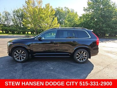 Used 2017 Volvo XC90 T6 Momentum w/ Vision Package