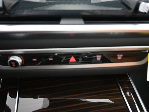 New 2026 BMW X5 xDrive50e w/ Climate Comfort Package image 3