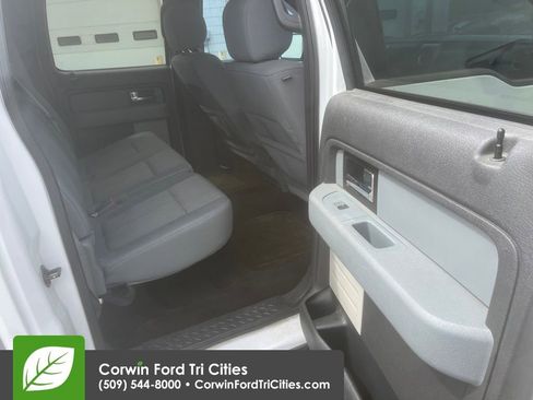 Used 2013 Ford F150 XLT w/ Mid Equipment Group image 8